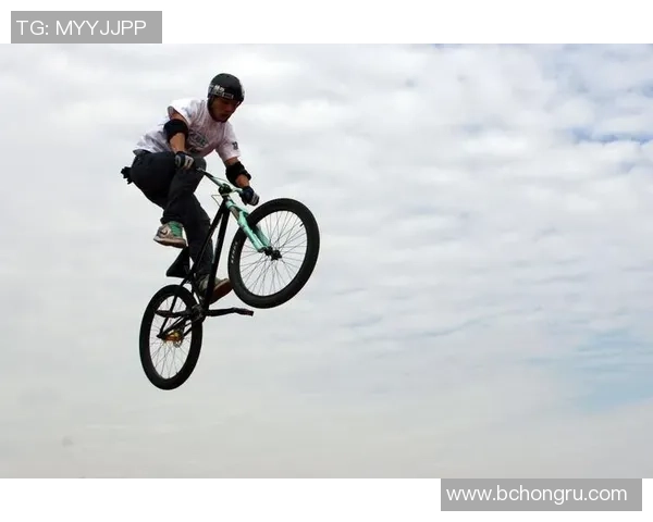 极限运动嘉年华精彩回顾广州街舞队战术表现引人瞩目 极限运动嘉年华精彩回顾广州街舞队战术表现引人瞩目